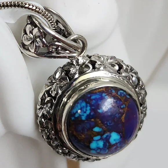 2011 925 Artisian Natural Purple Copper Turquoise Round Pendant 18" Silver Chain - Picture 5 of 10